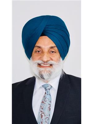 Jatinder Cheema, Associate